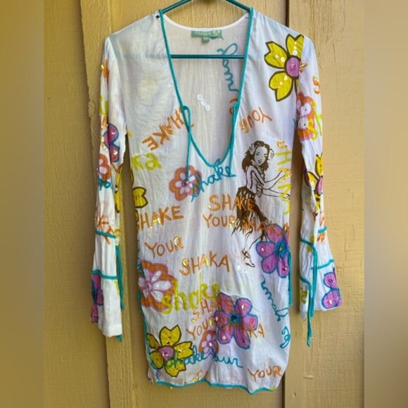 Letarte "Shake Your Shaka" Beach Cover-Up - Picture 1 of 4